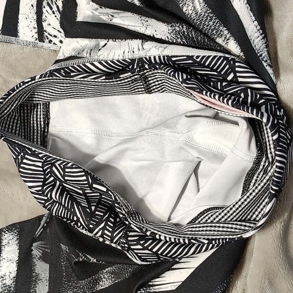 Wunder Under Crop size 8 - Picture 8 of 9